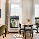 National Stadium Superior By Bookinghost Apartament